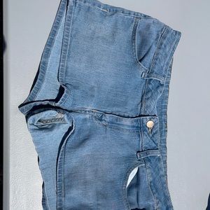 Divided Jean short size 12